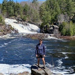 Meet your Posher, Thomas